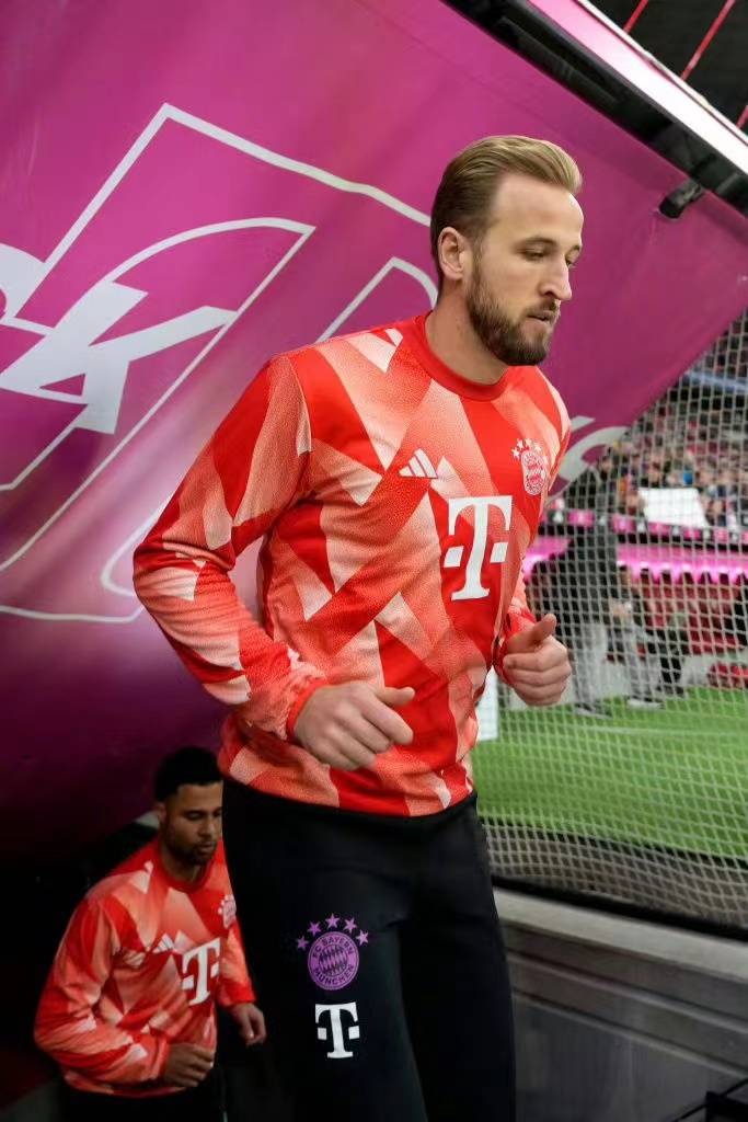 包含拜仁门将多次救险，当选全场最佳球员，以下起来最后非常资料一样.的词条-ayx