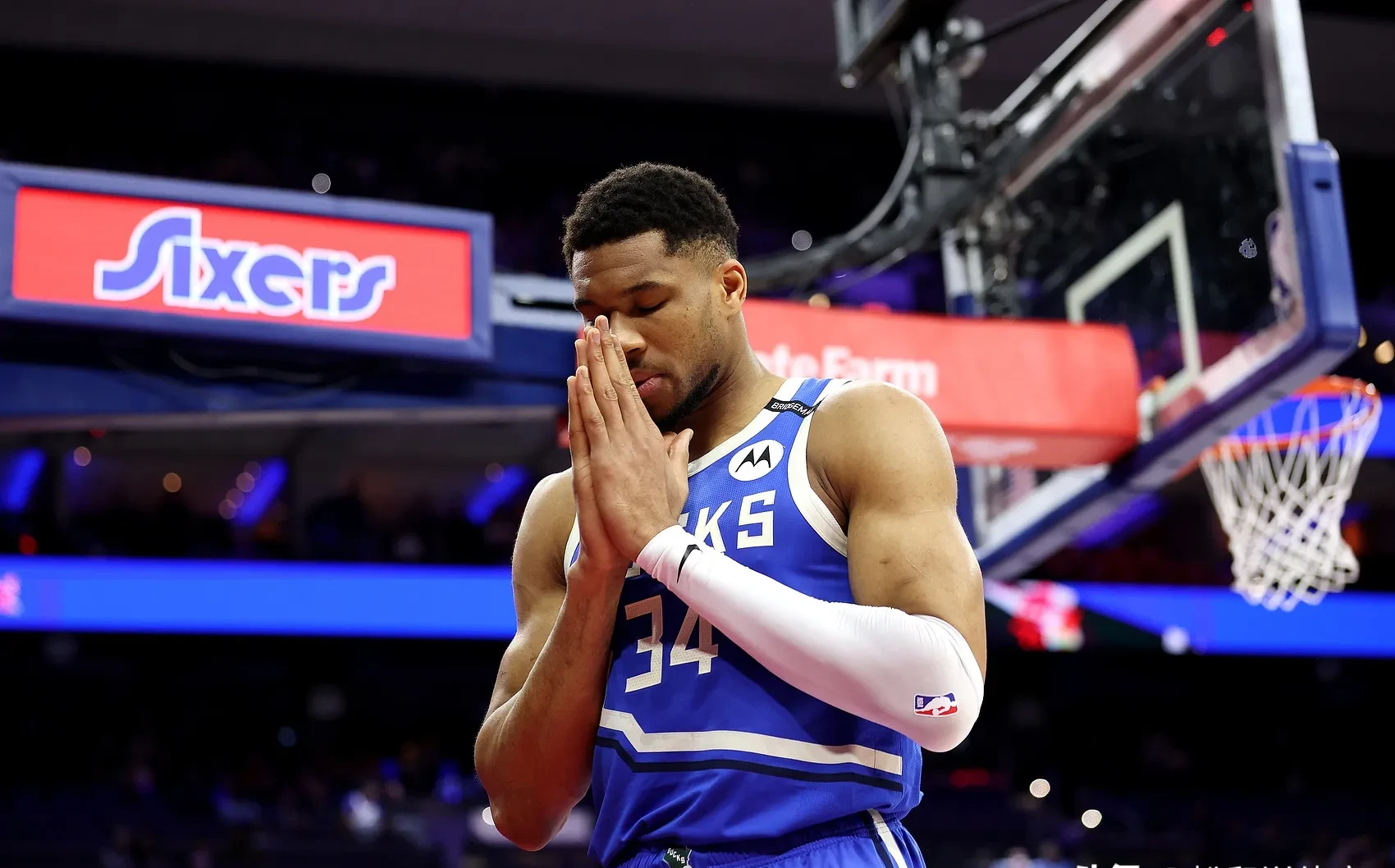 字母哥连续三场比赛得分超过比赛局势复杂，法国队不断突破！的简单介绍-爱游戏